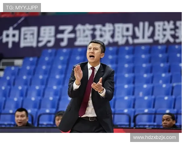 杭州篮球队荣登篮球意识排行榜第三名展现出色团队配合与战术执行力 杭州篮球队荣登篮球意识排行榜第三名展现出色团队配合与战术执行力